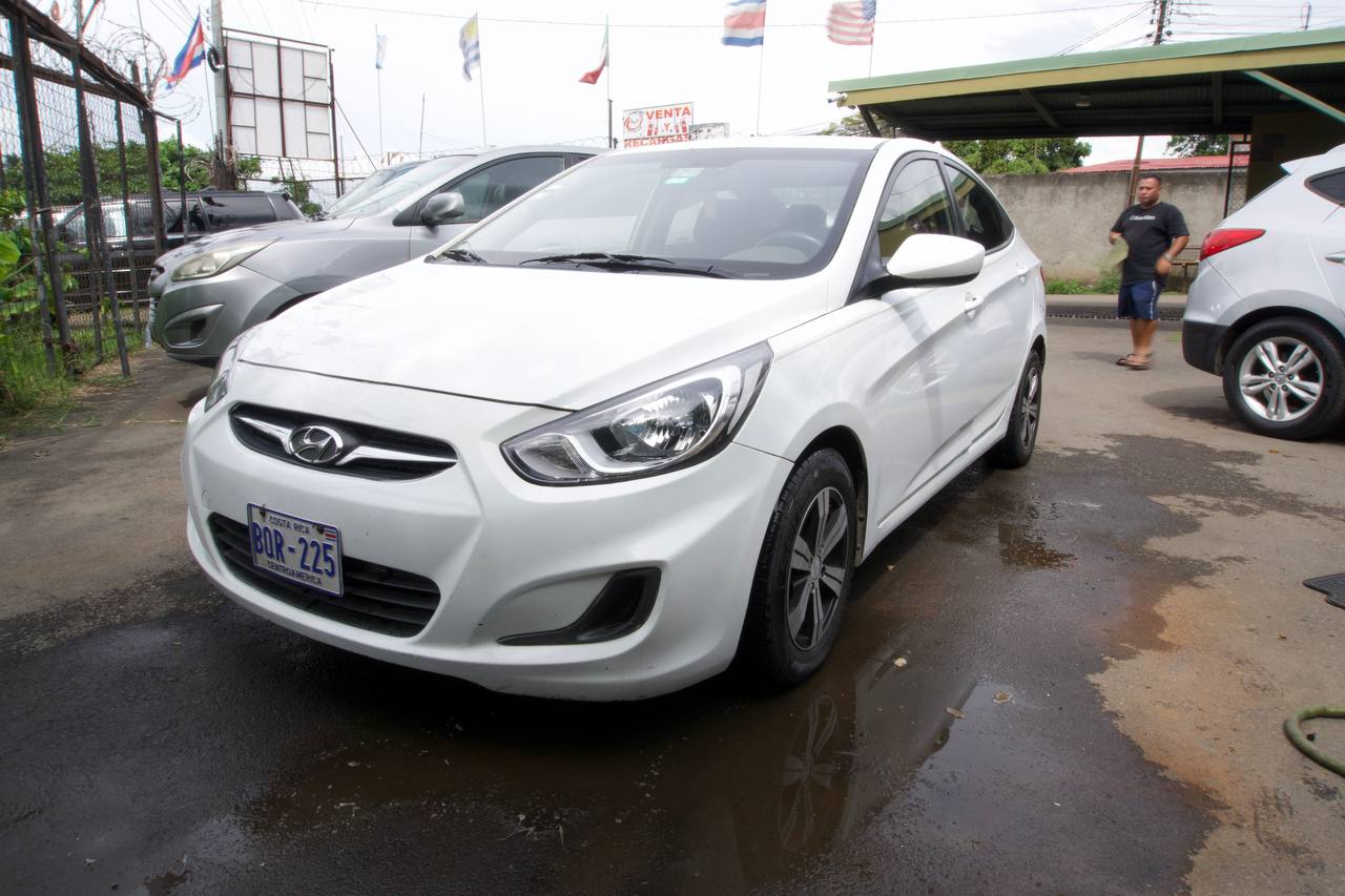 Hyundai Elantra 2014