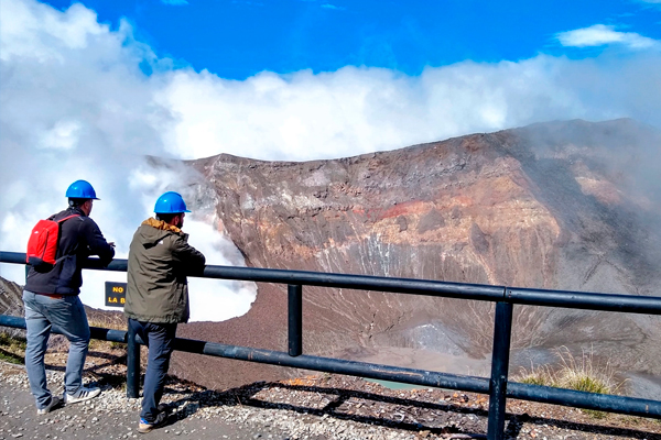 Hiking and Crater Viewing
