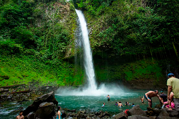 La Fortuna Waterfall